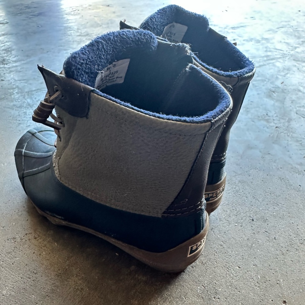 Sperry Brown and Blue Duck Boots - Picture 7 of 9